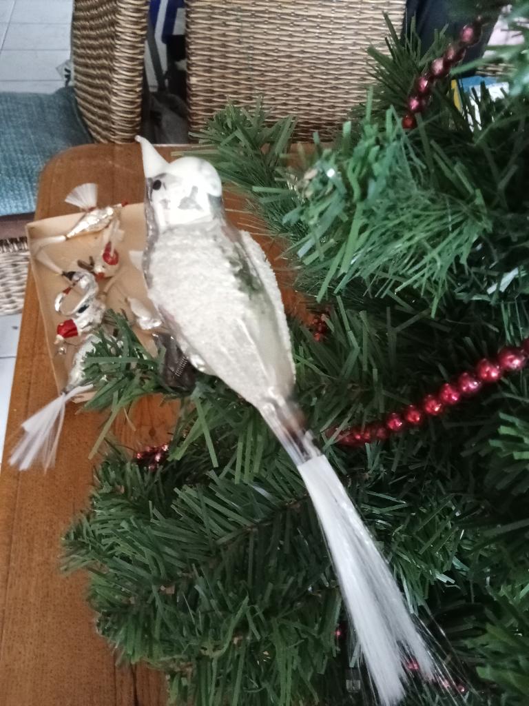 zeer mooi oudere glazen vogeltje op clip wit kopje gesuikerd, Diversen, Kerst, Gebruikt, Ophalen of Verzenden