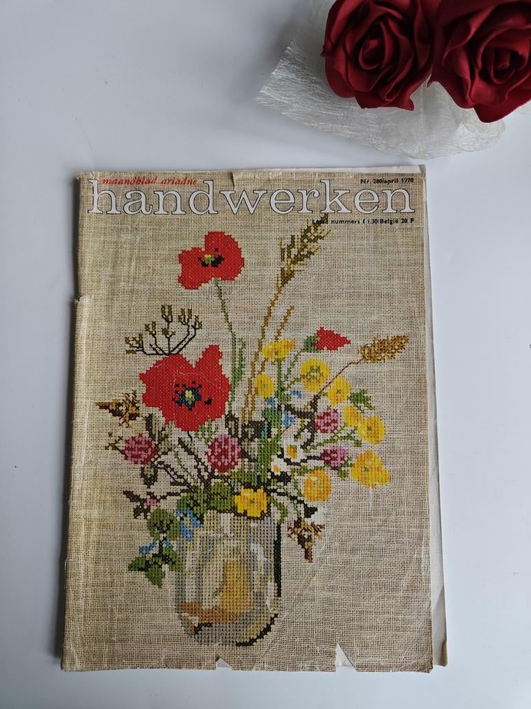 Oud Ariadne Handwerken Tijdschrift, Ophalen of Verzenden, Gebruikt, Handborduren, Patroon