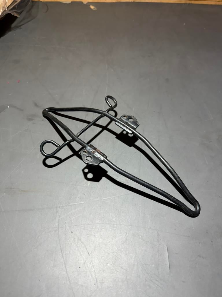 Voorspatbord beugel Kreidler Mustang, Fietsen en Brommers, Frame, Kreidler, Ophalen of Verzenden, Zo goed als nieuw