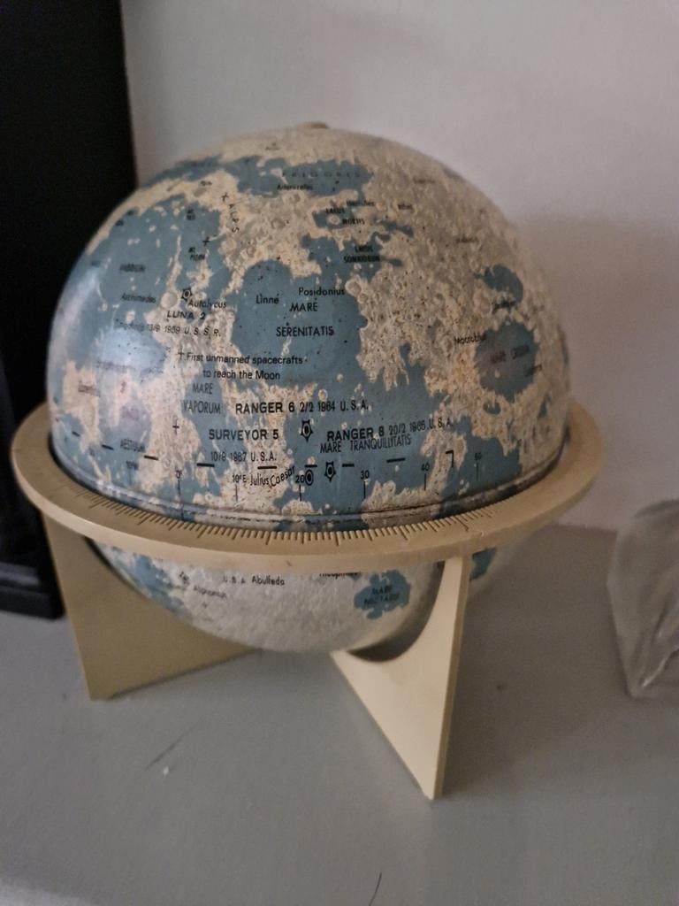Maanbol moonglobe planetarium, Ophalen of Verzenden