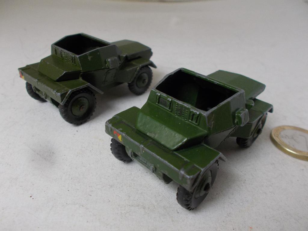 1954 Dinky Toys 673. 2 x SCOUT CARS. 2 X IN 1 KOOP! (-A-), Ophalen of Verzenden, Gebruikt, Auto, Dinky Toys