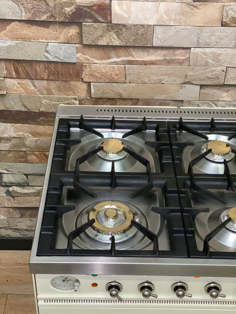 Luxe Boretti Fornuis 6 pits met dubbele oven 100 cm, Fornello Esperta, Ophalen of Verzenden, Zo goed als nieuw, Energieklasse A of zuiniger