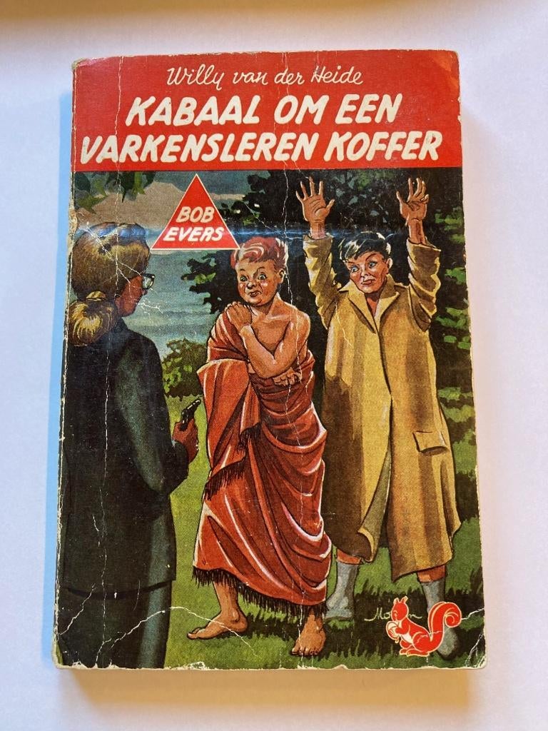 Bob Evers - Kabaal om een varkensleren koffer (nr 12) - 1953, Gelezen, Verzenden, Willy van der Heide, Fictie