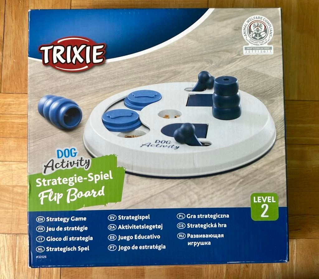 Trixie activity board voor hond, Ophalen of Verzenden, Gebruikt, Intelligentiespeelgoed