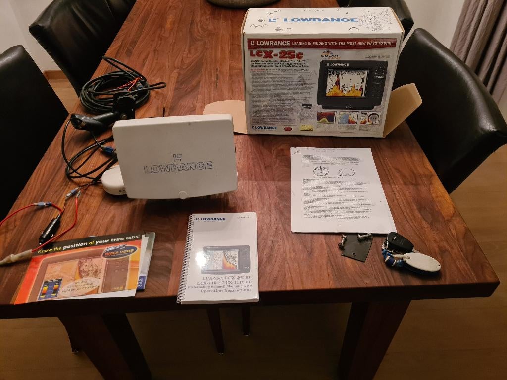 Te koop: LOWRANCE LCX-25C visvinder / kaartplotter, Ophalen of Verzenden, Gebruikt, Kaartplotter of Fish Finder