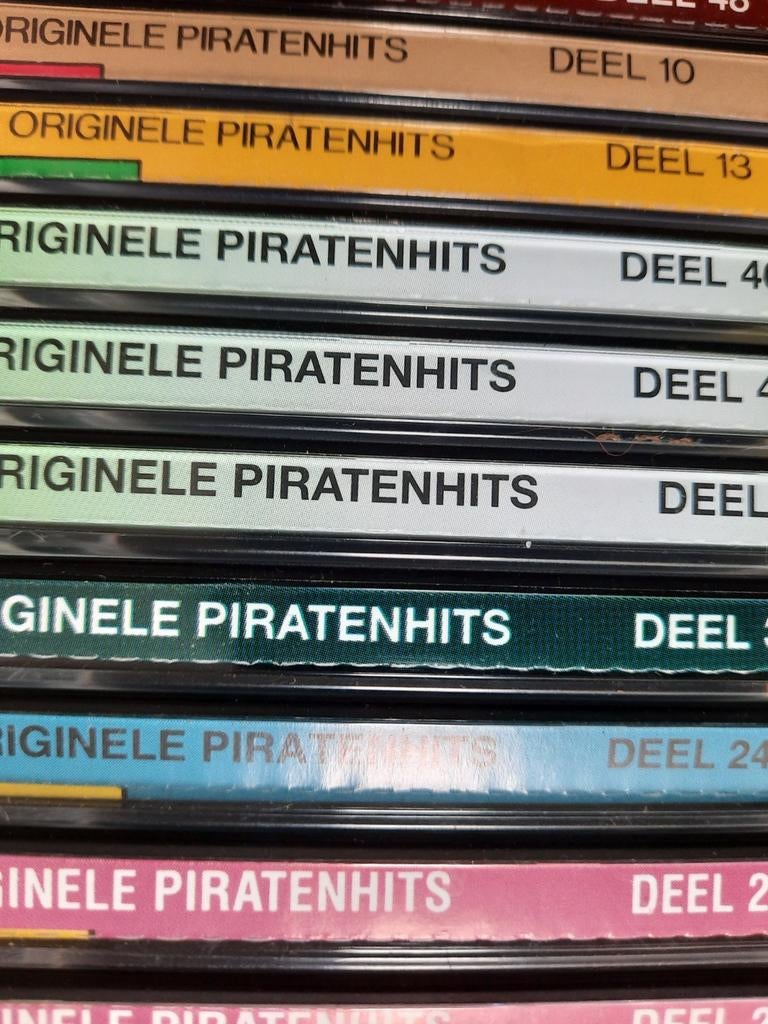 Diverse delen Originele piratenhits cd   ( nieuw ), Cd's en Dvd's, Cd's | Nederlandstalig, Nieuw in verpakking, Levenslied of Smartlap