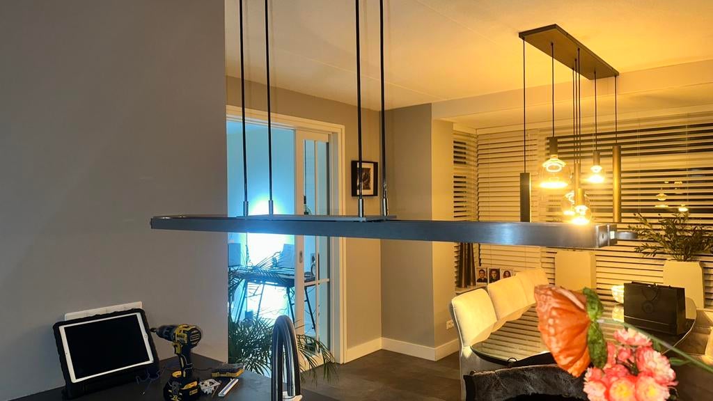 Design hanglamp Anta Tieso Tender – Uitschuifbare LED, Ophalen of Verzenden, Zo goed als nieuw, Metaal, Brushed aluminium