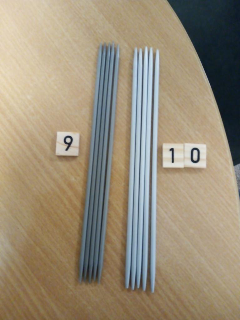 10 breinaalden samen, Ophalen of Verzenden, Breien, Naald