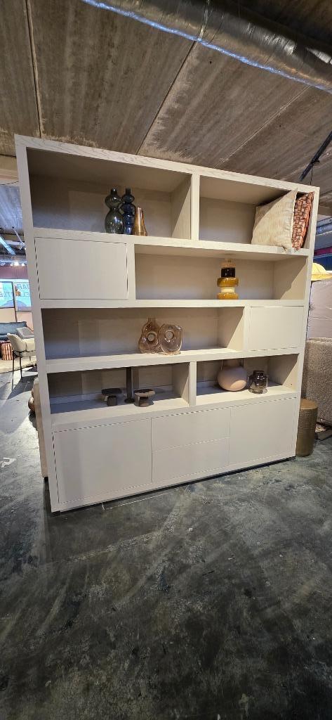 Opbergkast Eikenhout Taupe 200/220cm Showmodel korting