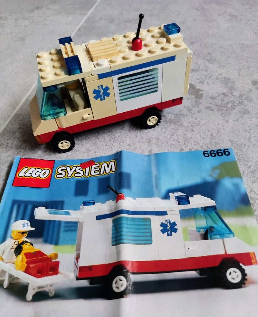 Lego System 6666 Ambulance, Ophalen of Verzenden, Gebruikt, Complete set, Lego