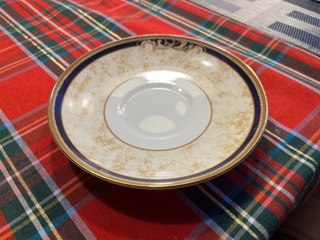 Nieuw wedgwood cornucopia thee schotel, Huis en Inrichting, Keuken | Servies, Ophalen of Verzenden