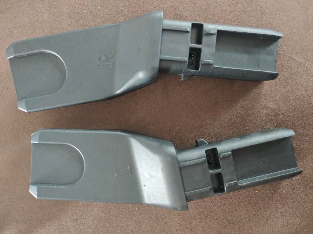 Dubatti adapters voor autostoel, Kinderen en Baby's, Kinderspulletjes, Gebruikt, Ophalen