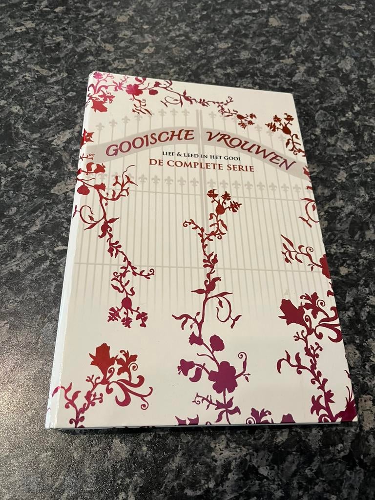 Gooische Vrouwen de conplete serie 5 seizoenen, Cd's en Dvd's, Vanaf 12 jaar, Ophalen of Verzenden, Zo goed als nieuw, Komedie