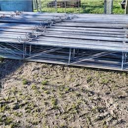 Traliespanten 6,4m lang, Doe-het-zelf en Verbouw, Metalen, Ophalen, Gebruikt