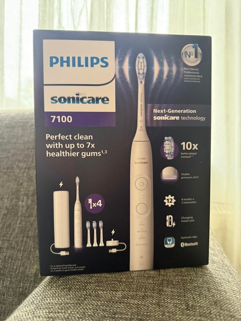 Philips Sonicare 7100 nieuw in doos, Sieraden, Tassen en Uiterlijk, Uiterlijk | Mondverzorging, Ophalen of Verzenden, Nieuw, Tandenborstel