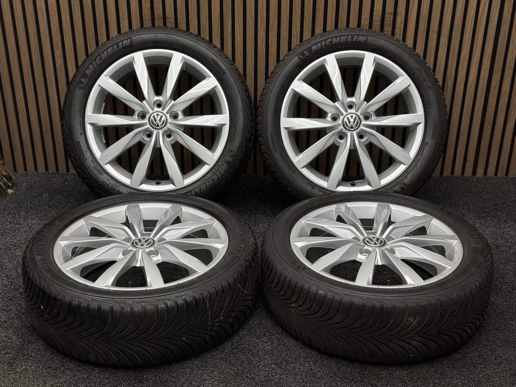 WINTER! Originele 17 inch VW Golf 7 Dijon 5x112 Michelin, Ophalen, ., Banden en Velgen, 17 inch