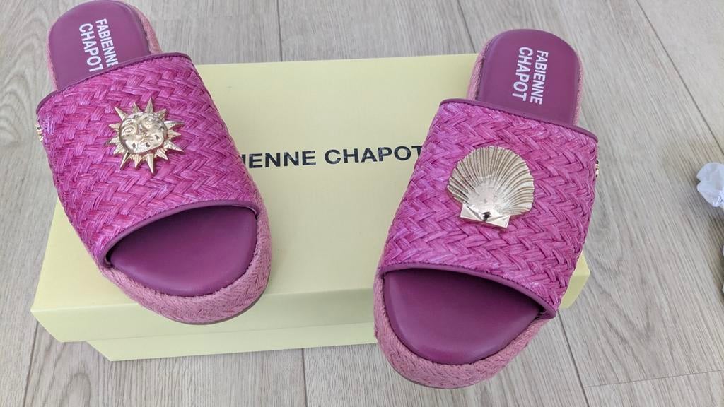Nieuwe Fabienne Chapot slippers maat 37, Kleding | Dames, Schoenen, Nieuw, Ophalen of Verzenden, Fabienne Chapot, Espadrilles of Moccasins