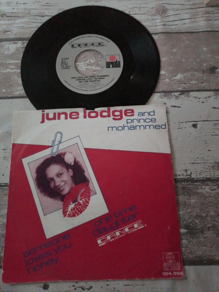 June Lodge & Prince Mohammed - Someone Loves You Honey, Ophalen of Verzenden, Gebruikt, 7 inch, Single