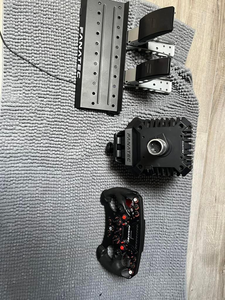 Fanatec F1 stuur met Fanatec 8nm, Ophalen of Verzenden, Zo goed als nieuw