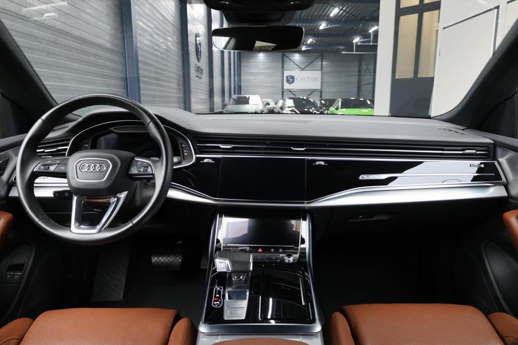 Audi Q8 55 TFSI e quattro S-line BTW/MATRIX+LED/VIRTUAL/SFEE, Automaat, Gebruikt, 2995 cc, Zwart