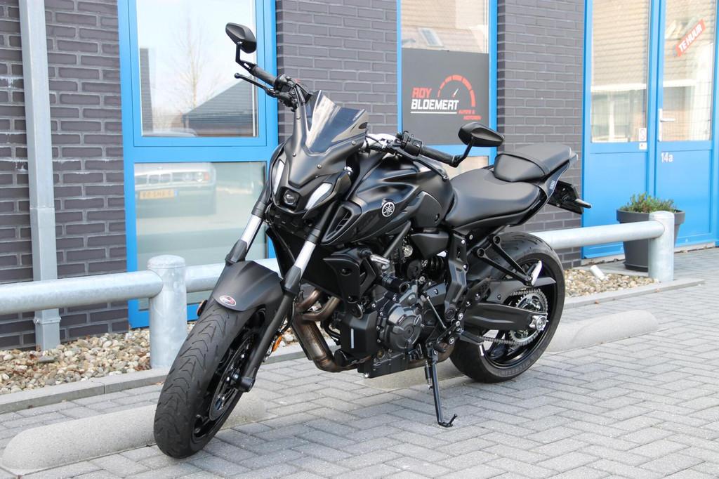 Yamaha MT-07 Tech-Black 2022 54kW COMPLEET mt07