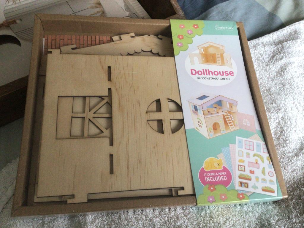 DIY poppenhuis Dollhouse hobby flora, Ophalen of Verzenden, Nieuw, Poppenhuis