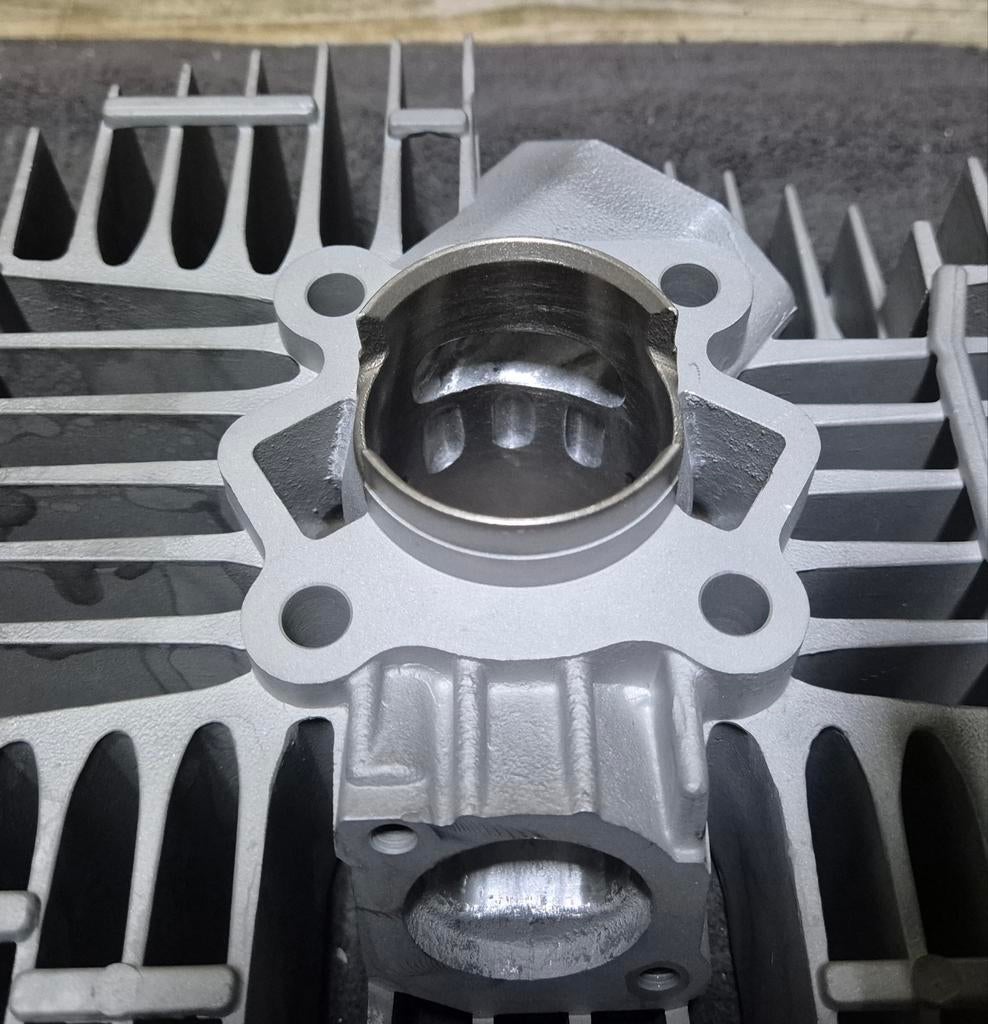 Nieuw getuned KT 60 CC Cilinder set Brede tap, Rhenen, Van belzen scooters, Ophalen of Verzenden, Cilinder