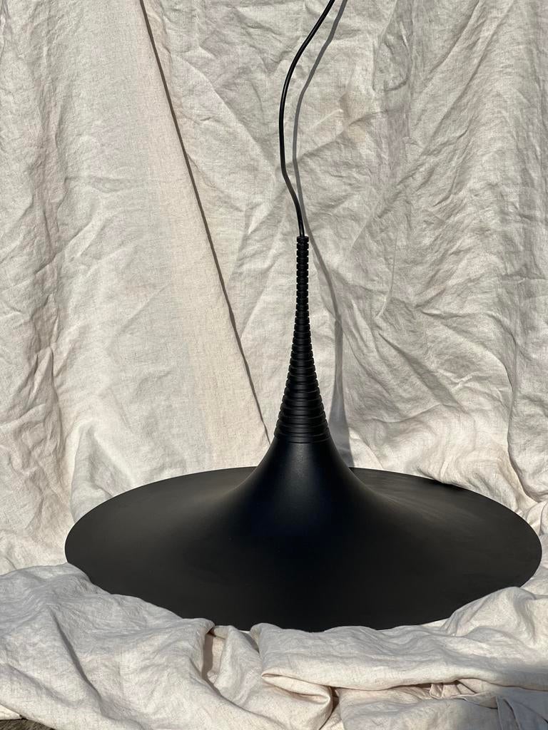 Heksenhoed vrieland design lamp zwart vintage jaren 80, Ophalen of Verzenden, Zo goed als nieuw, Minder dan 50 cm