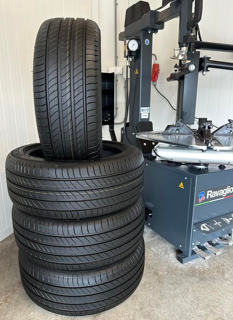 4 Stuks Michelin 225 45 17 Zomerbanden Inclusief Montage, 225/45 R17, Primacy 4, Nieuw, 17 inch