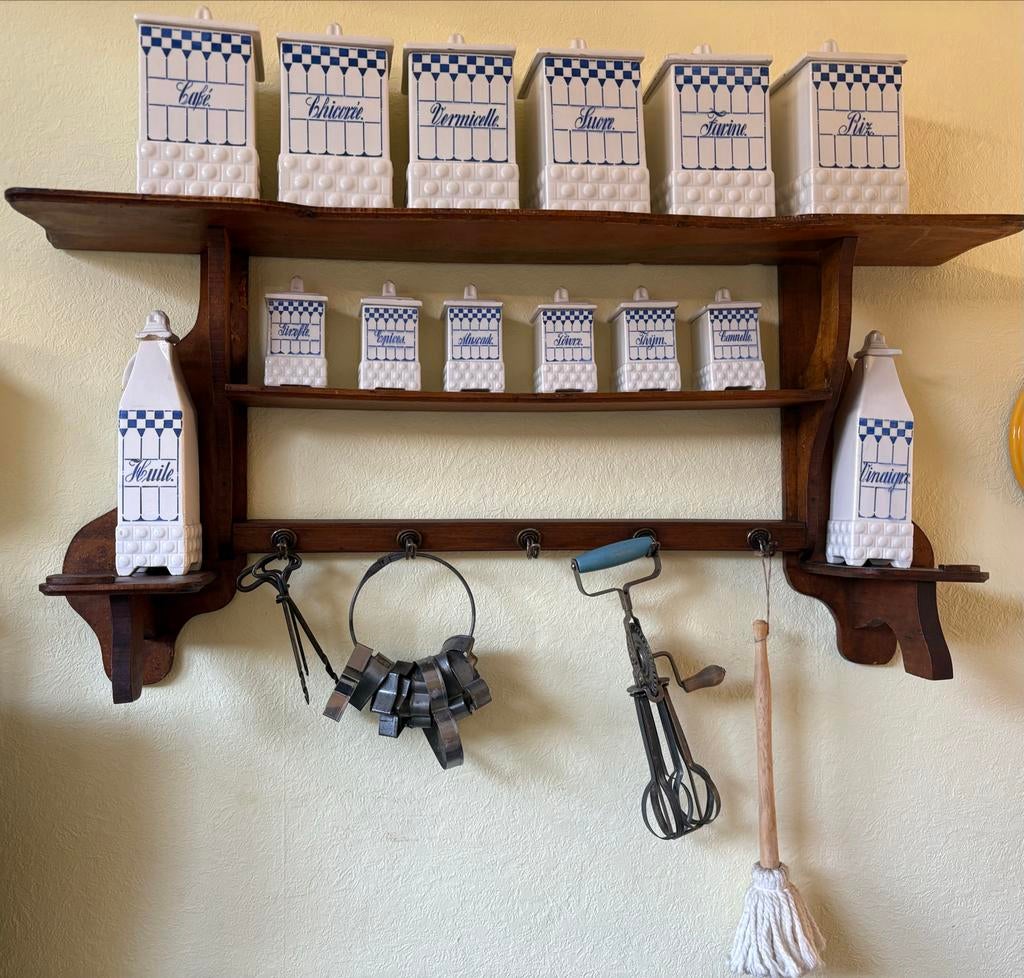 Vintage Keukenrek met Voorraadpotten en Keukengerei, Ophalen of Verzenden, Gebruikt