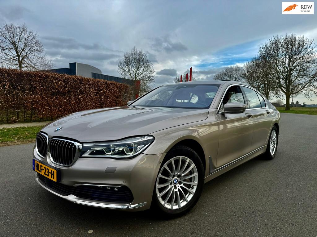 BMW 7-serie 750i xDrive High Executive FULL OPTIONS, Auto's, Automaat, Gebruikt, Adaptive Cruise Control, 4395 cc