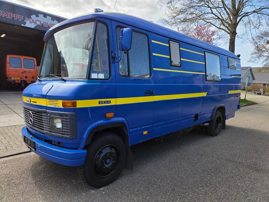 Mercedes-Benz 613 D oldtimer, Buscamper of Camperbus, Bedrijf, Mercedes, Tot en met 4