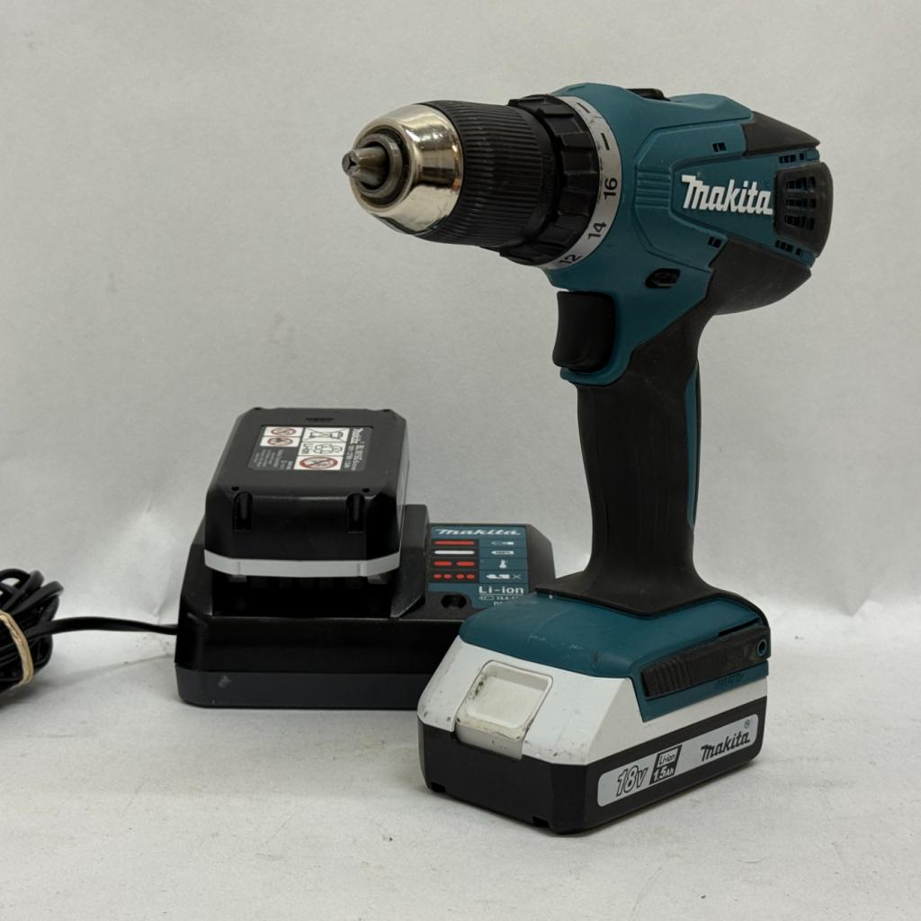 Makita DF457D Body + 2 Accu's 18V 1.5AH + lader, Makita, Zo goed als nieuw, Support@makita.com, Makita Corporation, 3-11-8, Sumiyoshi-cho, 
Anjo, Aichi 446-8502
Japan