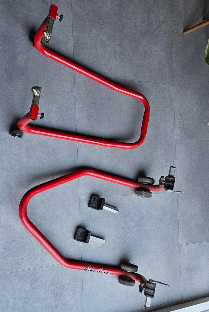 Motorfiets paddockstand set, Ophalen