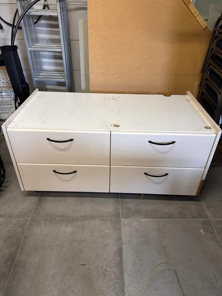 Wasmachine droger kast, Huis en Inrichting, Overige materialen, Gebruikt, 100 tot 150 cm, Ophalen of Verzenden