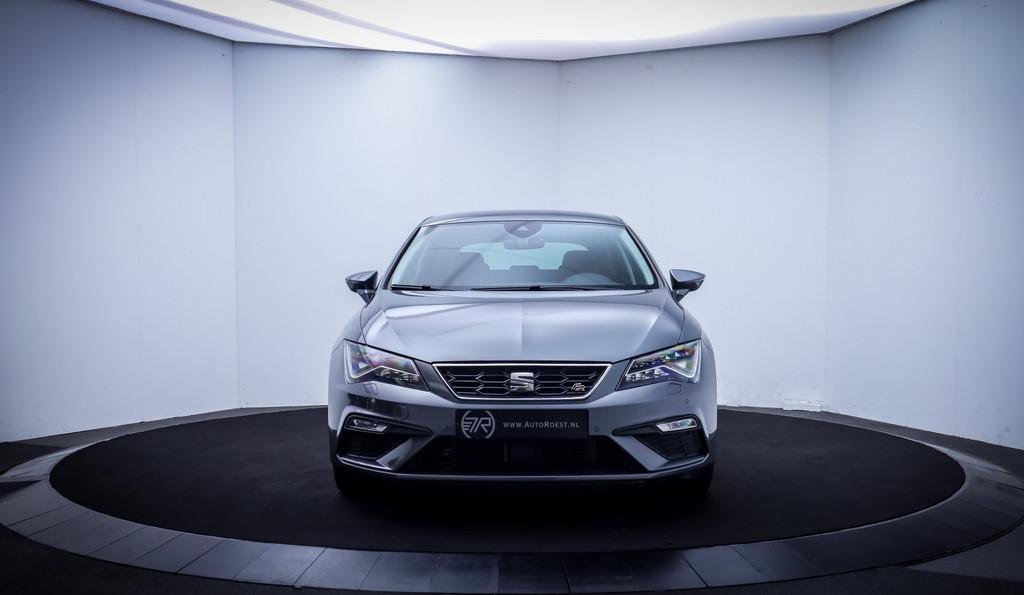 SEAT Leon 1.8TSI 180PK DSG FR NAVI | FULL LINK | ACC | STOEL, 1227 kg, Stof, Gebruikt, Zwart