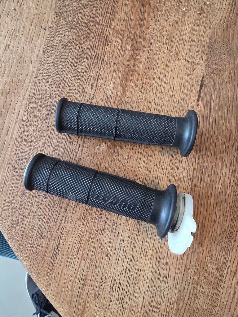 Originele Ducati Scrambler handvatten motor, Ophalen of Verzenden, Gebruikt