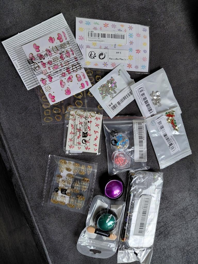 Voor de nagelstyliste inclusief etui, Sieraden, Tassen en Uiterlijk, Uiterlijk | Cosmetica en Make-up, Ophalen of Verzenden, Nieuw