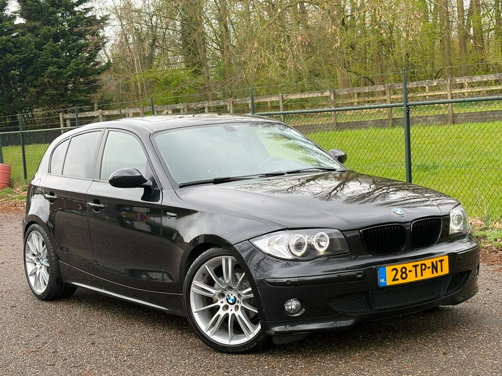 BMW 1-serie 116i High Executive /M-pakket/, 1596 cc, Achterwielaandrijving, Gebruikt, 4 cilinders