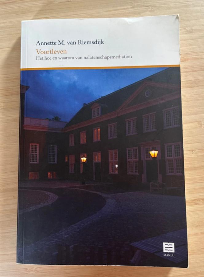 Voortleven van Annette M. van Riemsdijk, Ophalen of Verzenden, Gelezen
