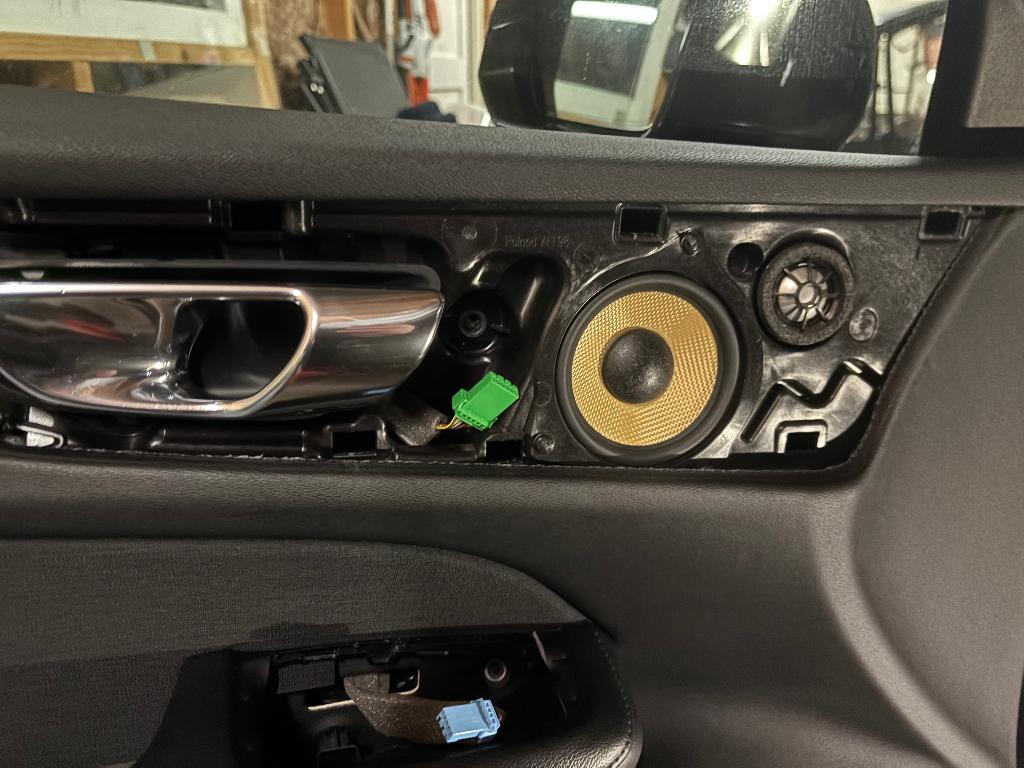 Volvo B&W speakers (spa platform), Ophalen, Gebruikt, Volvo