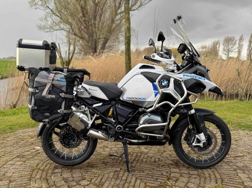BMW R1200GS Adventure in nieuw staat