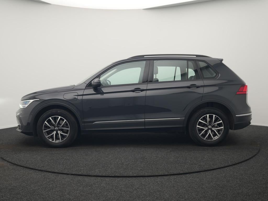 Volkswagen Tiguan 1.4 TSI eHybrid Life PHEV 245pk | Adaptive, 1716 kg, 4 cilinders, Hybride Elektrisch/Benzine, SUV of Terreinwagen