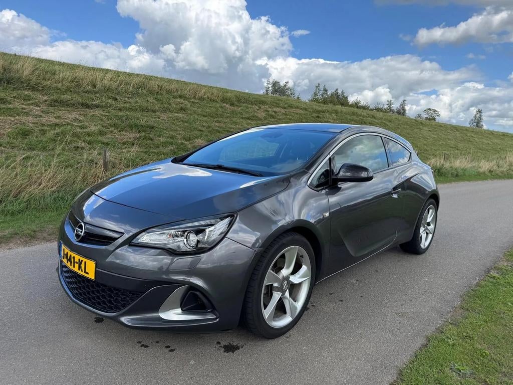 Opel Astra GTC 1.6 Turbo, Auto's, Particulier, Te koop