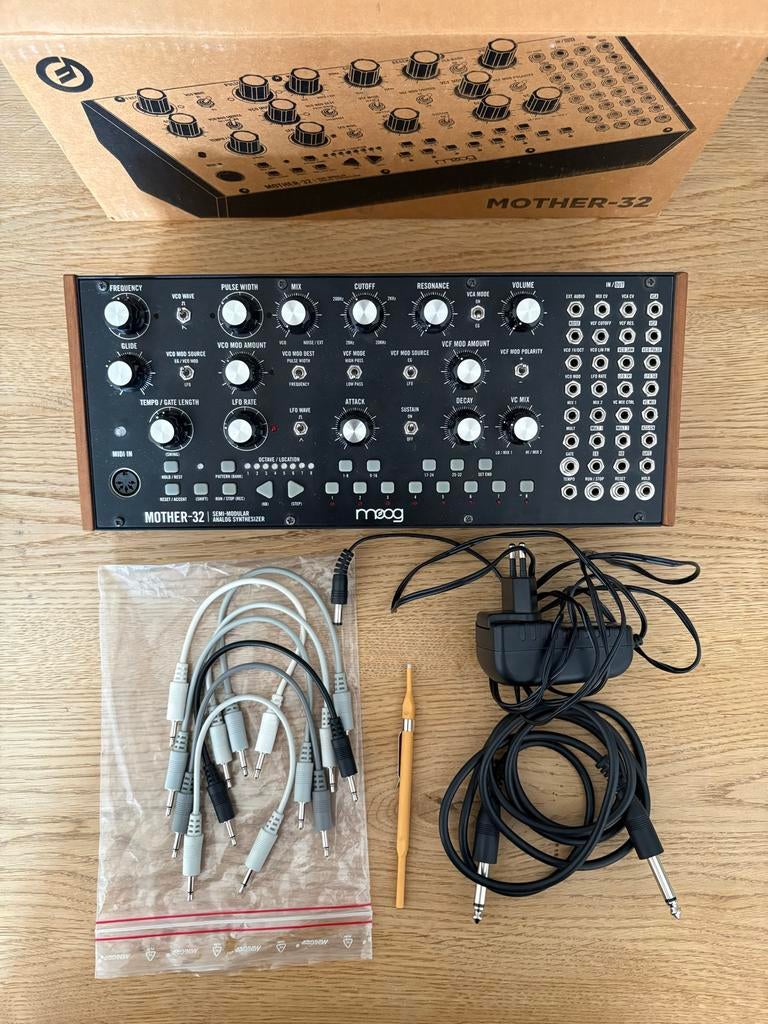 Moog Mother 32 Synthesizer - Zeer goede conditie, Gebruikt, Overige aantallen, Met midi-aansluiting, Ophalen