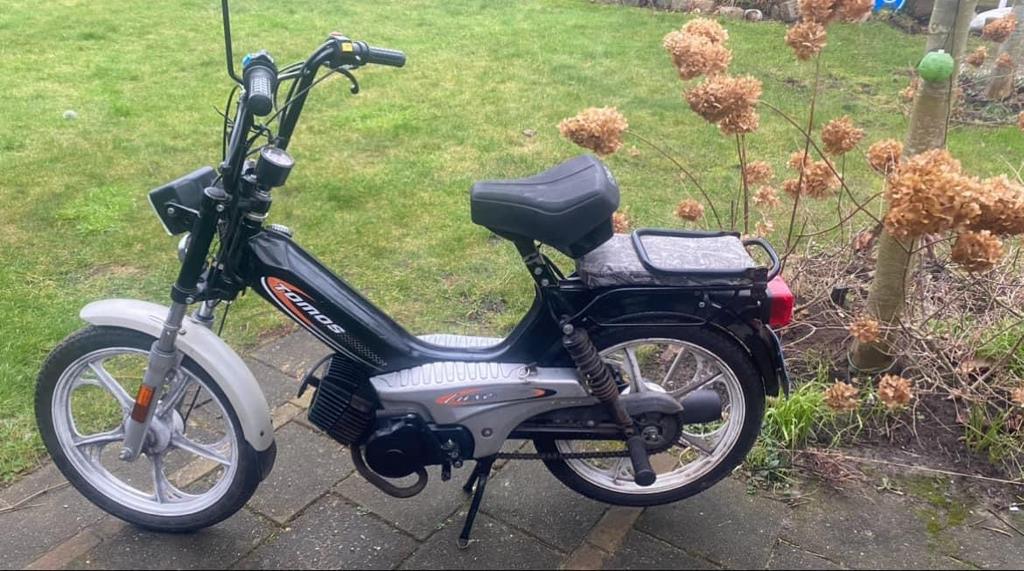 Tomos gezocht (eventueel opknapper), Fietsen en Brommers, Brommers | Tomos, Ophalen, Gebruikt