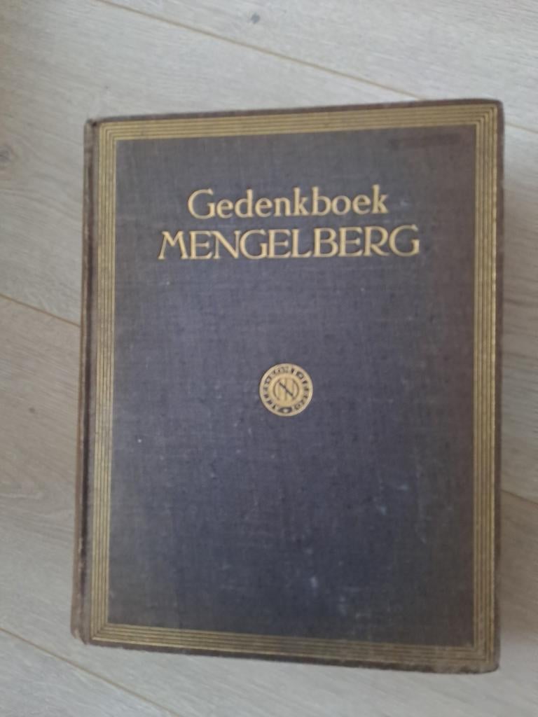 Gedenkboek Mengelberg, Antiek en Kunst, Ophalen