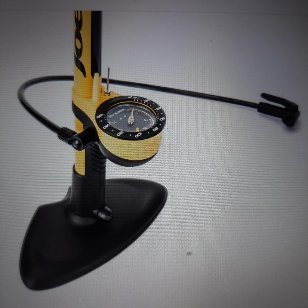 Fietspomp voor fiets en auto Topeak  JoeBlow, Ophalen of Verzenden