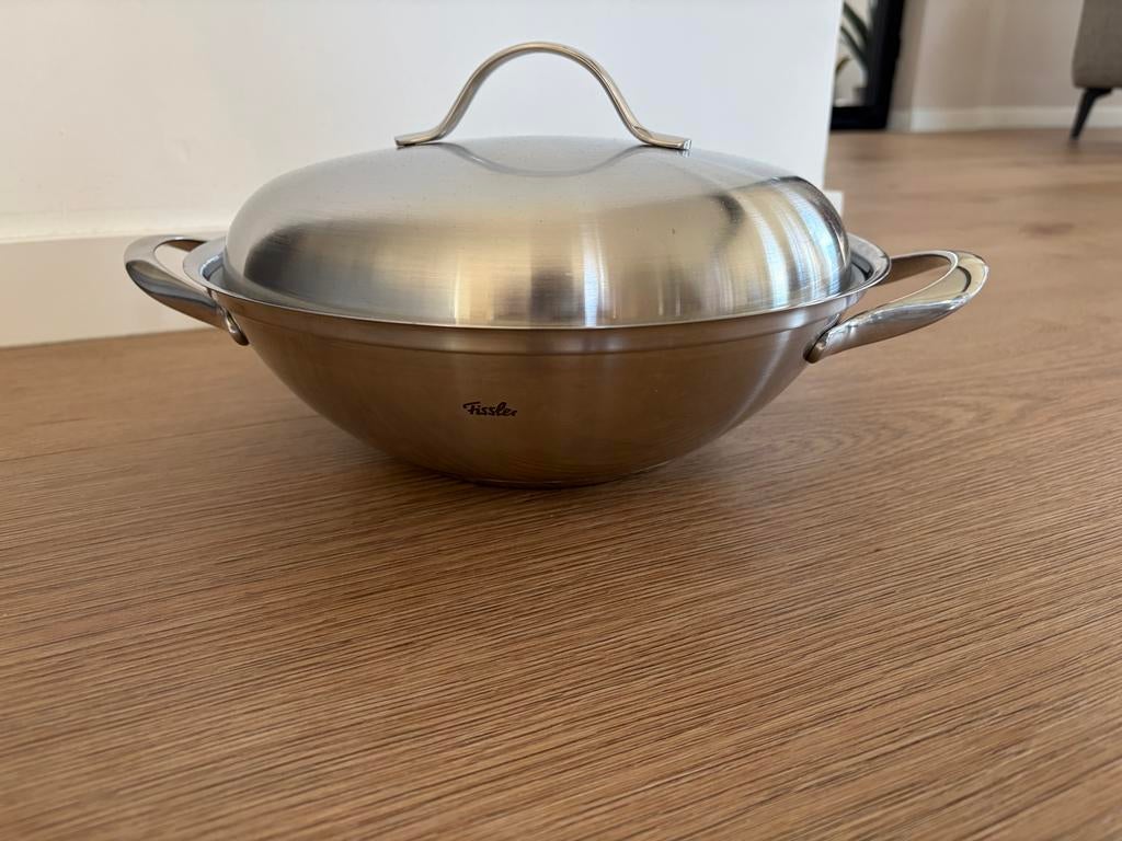 Fissler Wok met Deksel - RVS, Inductieplaat, Ophalen of Verzenden, Zo goed als nieuw, Rvs