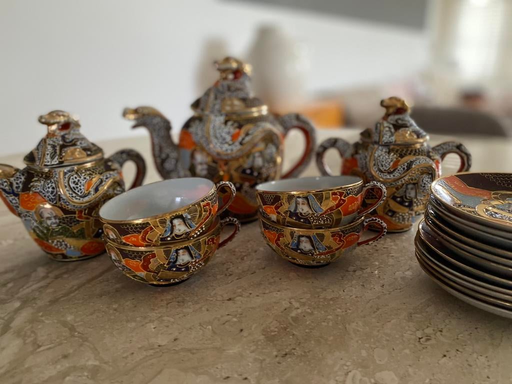 Satsuma servies compleet, Ophalen